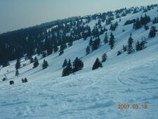 A snowboard-park széle
