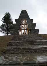 Emlékmű a Vereckei-hágón