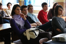 Szilágyi András tudományos munkatárs (ELTE): (F)élni és (f)élni hagyni