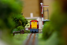 Kudar György gondnok-műszaki vezető–Varga Mátyás (10. b)–Varga Zsombor (11. c): A Gyermekvasút…