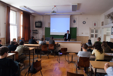 dr Kajner Péter országgyűlési biztos: A génmódosítás – Törvényes lehetőségek, visszaélések