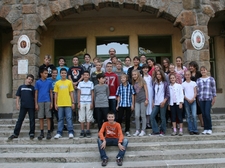  7. b – dr Grynaeus András