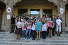 8. b – Péter Anikó